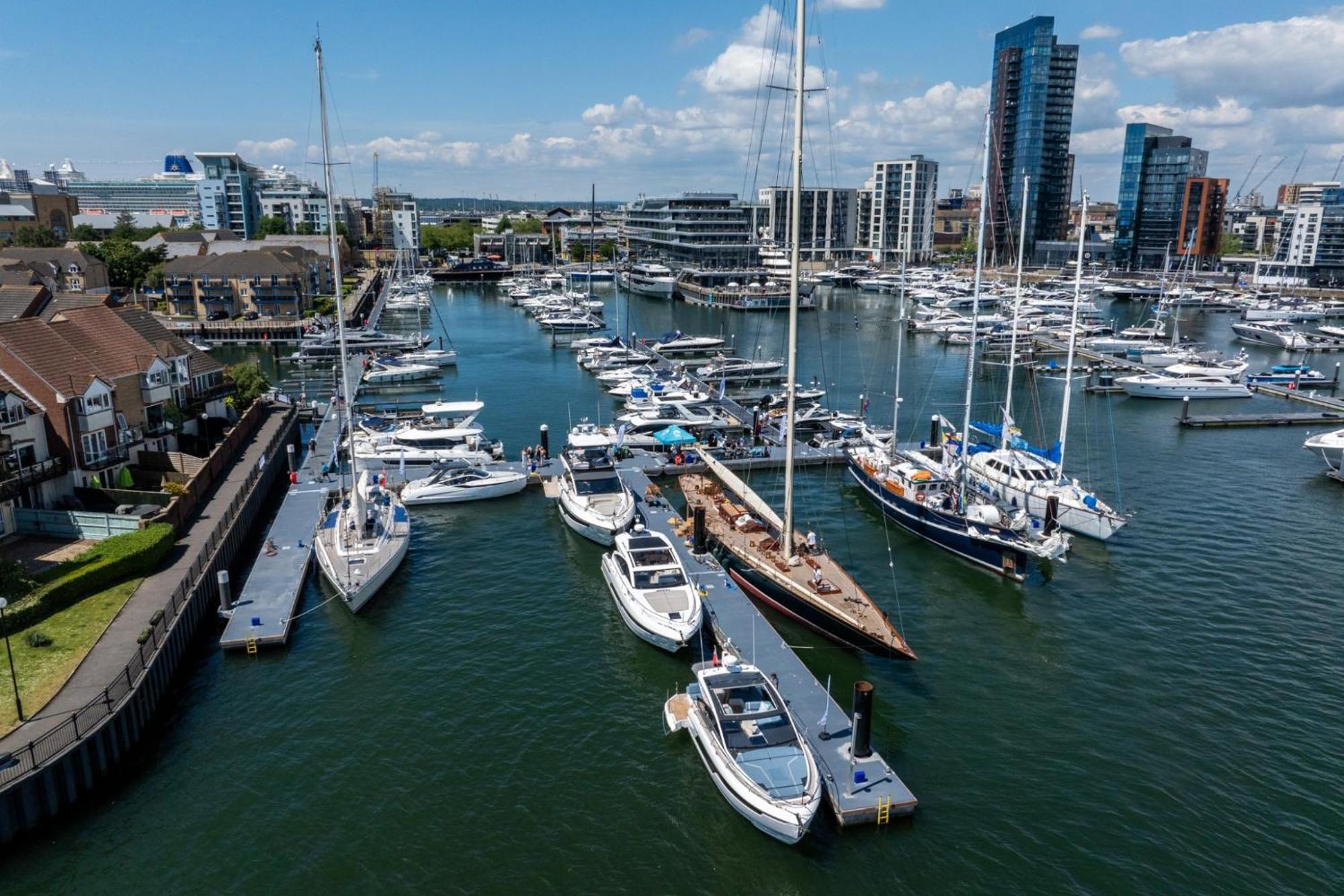 The Greenwich - Two Bedroom Apartment With Parking, Close To Ferry Terminals Саутгемптон Экстерьер фото