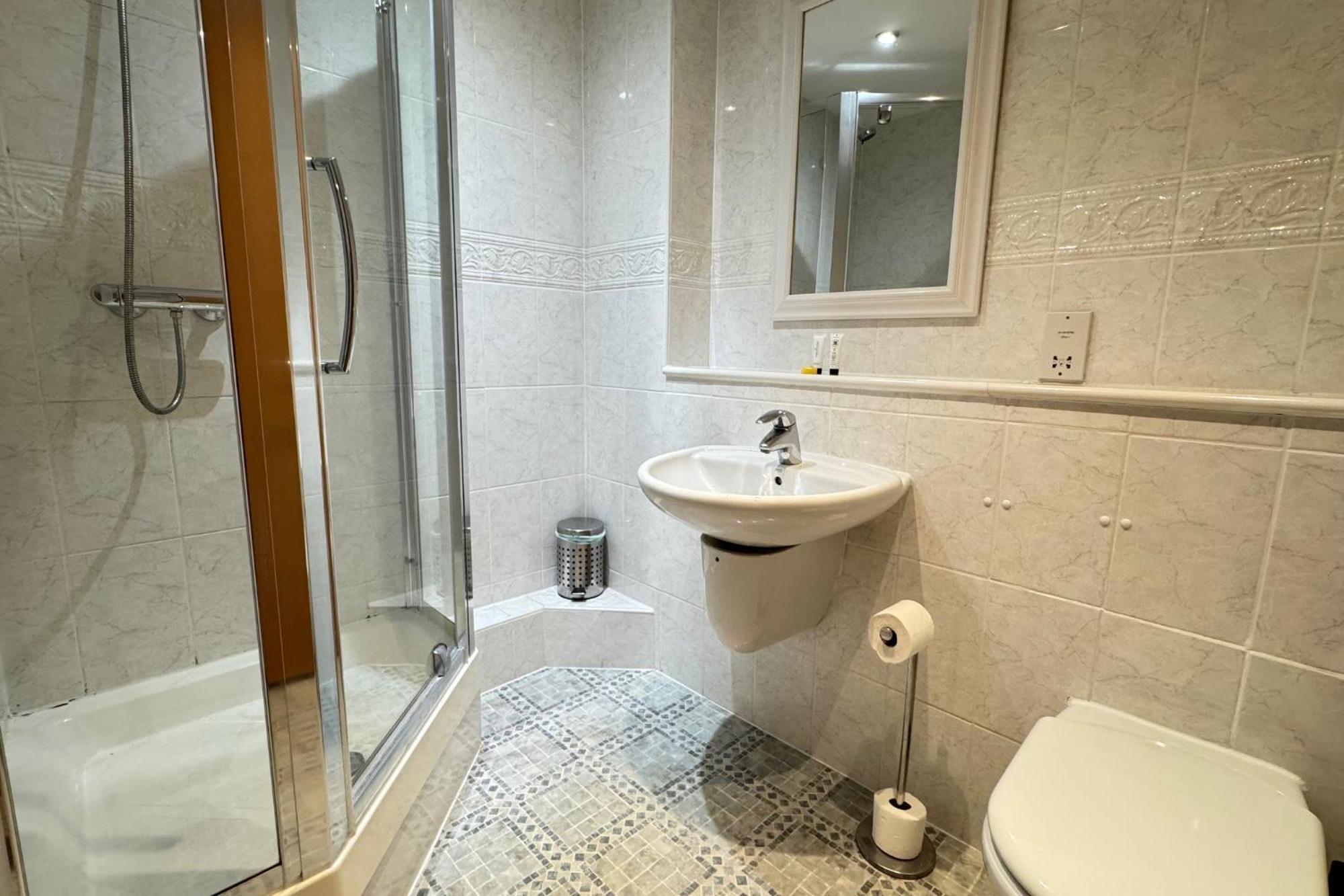 The Greenwich - Two Bedroom Apartment With Parking, Close To Ferry Terminals Саутгемптон Экстерьер фото